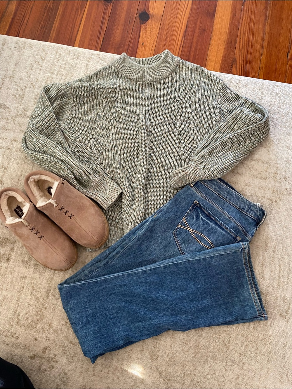 H&M Women's Chunky Mock Neck Sweater in Sage with metallic threading